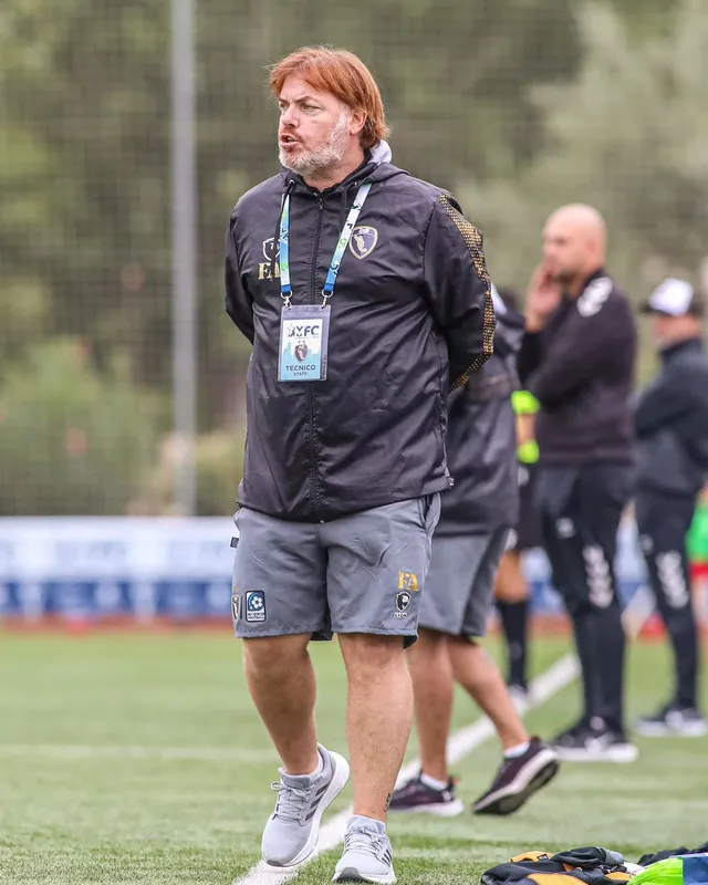 Facundo Alfaro en un campo de juego