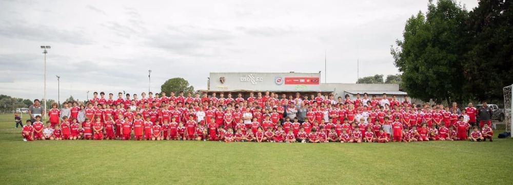 D10 Football Club — 2016